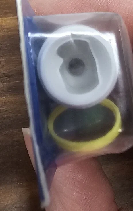 LOT OF 7 Oral-B Precision Clean X-Filament Replacement Brush Heads SEALED Loose - Picture 4 of 7